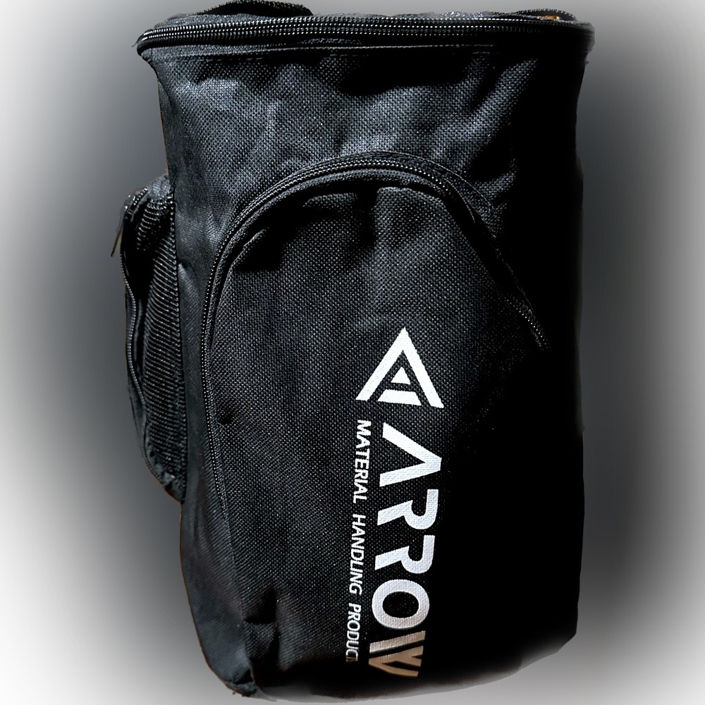RARE TRAVEL SHOE GOLF ACCESSORY BAG. ARROW PROMO ZIPPER POUCH FRONT SIDE POCKETS